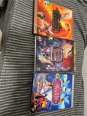 Disney The Lion King DVD sleeping beauty Aladdin